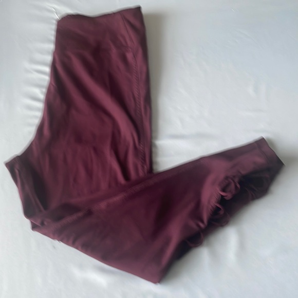 Victoria's Secret Pants - Maroon Victoria secret workout pants.